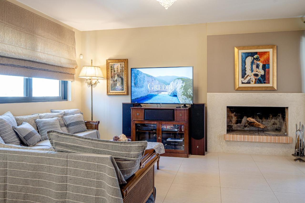 Villa The Palm, Beach & Airport Closeby - Pool Pórto Ráfti 외부 사진