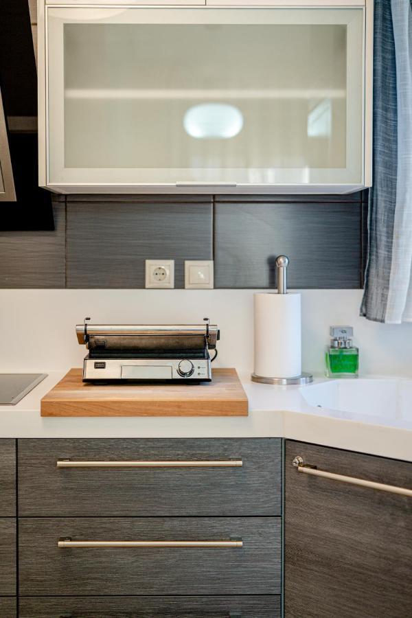 Villa The Palm, Beach & Airport Closeby - Pool Pórto Ráfti 외부 사진